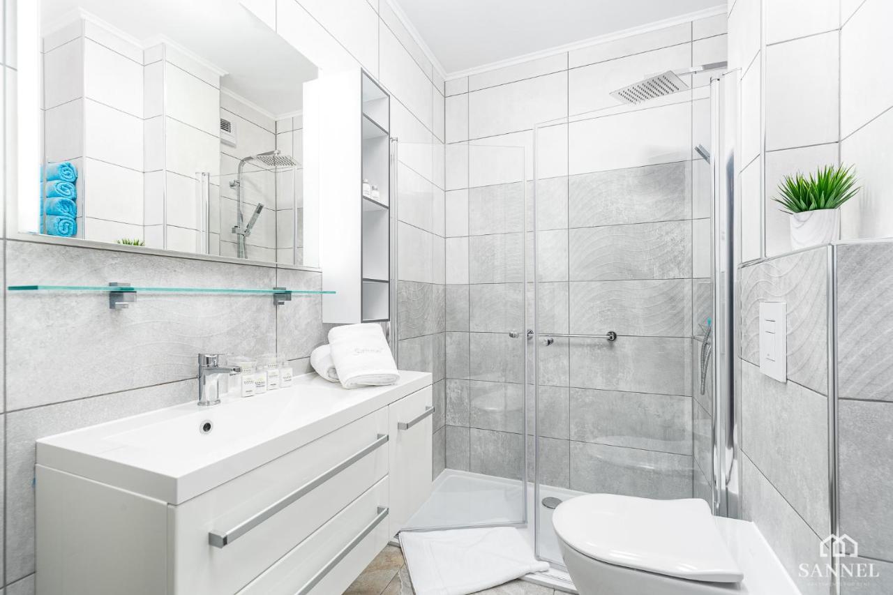 Apartament Lazure Przy Lesie-Sloneczne Tarasy Dziwnowek-Sannel Apartments For Rent المظهر الخارجي الصورة