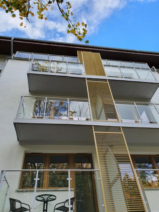 Apartament Lazure Przy Lesie-Sloneczne Tarasy Dziwnowek-Sannel Apartments For Rent المظهر الخارجي الصورة